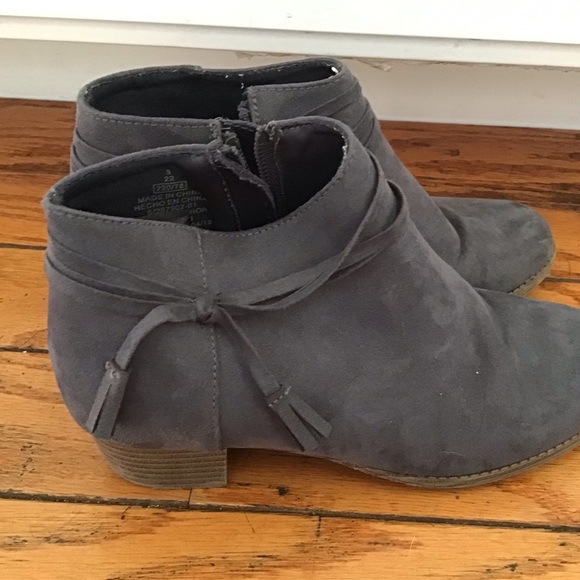 Old navy gray booties Clearance